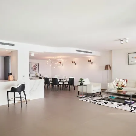 First Croisette 戛纳