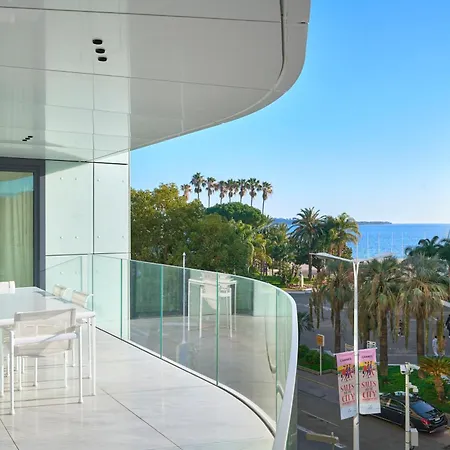 First Croisette Appartement *