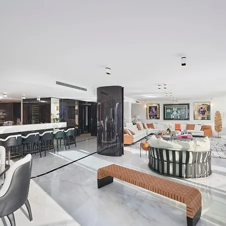 First Croisette Appartement *