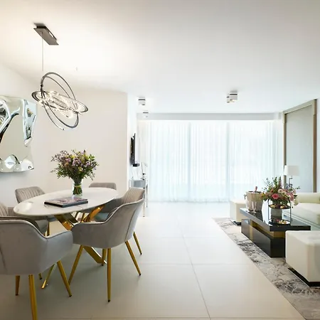 First Croisette Appartement *